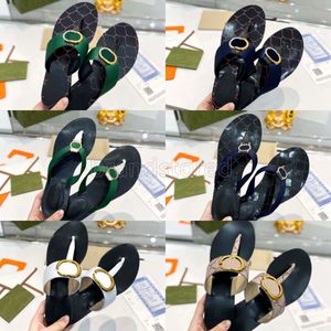 Tasarımcı Terlik Tanga Web Sandalet Kadınlar Slaytlar Yaz Moda Kauçuk Alt Flip Flops Ayakkabı Düz ​​Çizgi Plaj Slaytları Tickling Baskı Deri Kadın Sandalet 35-42