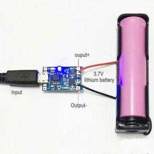 Aksesuarlar 3.7V Lityum Pil Şarj Cihazı 5V 1A 2A LIION LIPO Pil Şarjı Koruma Twoinon Modül Mikro USB TYPEC Koruma Kart