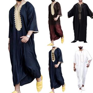Ethnic Clothing Vintage Loose Muslim Caftan Robes Men Long Sleeve Fashion Jubba Thobe Man Leisure Solid Color Pattern Islamic Clothing 230529