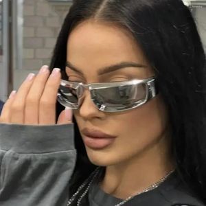 Güneş Gözlüğü 2024 Açık Mekan Kare Güneş Gözlükleri Moda Ayna Lensleri Sürüş Maliyet Etkili Buharlı Punk Unisex Y2K Gafas De Sol