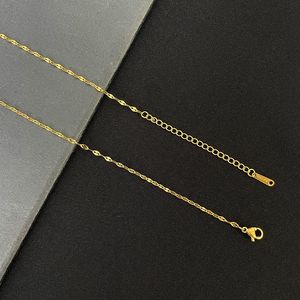 Титановое стальное ожерелье Женское отдельная губная цепь 18 тыс. Золотые O-образные цепи оптовые ящики аксессуары
