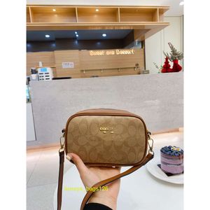 Mağaza Promosyon Tasarımcı Crossbody Bag Yeni Klasik Kamera Çantası Moda All-In-One Crossbody Bag Kadın Debriyaj Çantası Küçük Kare Çanta