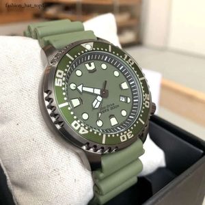 Горячая распродажа Relojes Montre Luxe Original Citizens Promaster Eco Drive Мужчины часы Green Dial Date Watch High Caffice Luxury Mens Watch