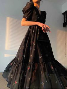 Temel gündelik elbiseler 2023 yaz vintage çiçek midi peri elbise kadın siyah kısa kollu zarif seksi elbise plajı gündelik Kore akşam parti elbise 240419