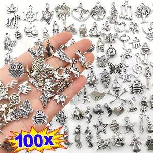 Takılar 100pcs Tibet Gümüş Karışık Kolye Hayvanlar Kaşık Kilit Kilitli Boncuklar DIY Mücevher Yapımı Bilezik Kolye El Sanatları