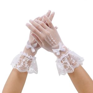 Kadınlar Siyah Beyaz Yaz UV geçirmez sürüş eldivenleri dişi ince balık ağının eldivenleri moda fırlatma tam parmak dantel eldivenleri