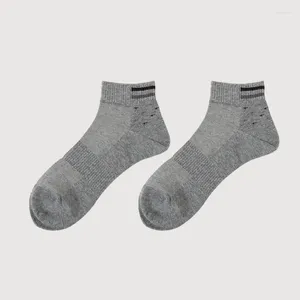 Erkek Çorap Dong Ai Soild Renk Stripe Cuff 100 Pamuklu Erkekler Kaliteli Erkekler Nefes Alabilir Sonbahar Kış Damlası Toptan