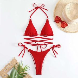 Biquíni de banho feminina Conjunto de vinho sexy de vinho vermelho Micro tanga mujer string cross cush-up mini maiôs de banho feminino