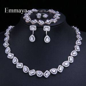 Strands emmaya lüks kristal kostüm mücevher setleri beyaz zirkon bilezikler coundnecklace ring küpeler düğün partisi