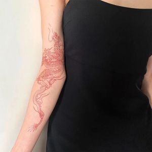 Dövmeler Kırmızı Ejderha Geçici Dövme Çıkartması Erkek Kadınlar Kol Vücut Sanatı Su Geçirmez Sahte Dövme Aplike Dövme Büyük Boyut
