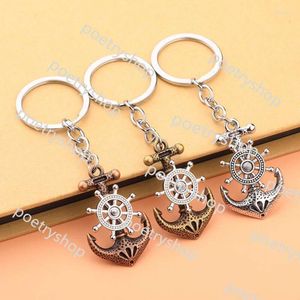 Anahtarlıklar Landards Keychains Vintage Anker Sleutelhanger Draaibare Kompas Mannen Tas Askı Otomatik Sleutelhouder Piraat Schip Sleutelhangers Klas