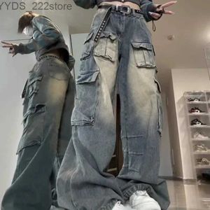 Женские джинсы Multi Pocket Design Design Streat Clothing Merchindise Pants для женской осени широко распространенной ноги.