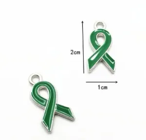 Fios por atacado 100pcs/lote câncer de fígado fita verde encanta pingente de colar de bracelete diy fabricação de jóias