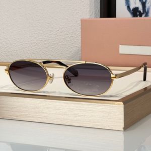 Güneş gözlükleri bayanlar için yaz popüler 54zs moda tasarımcısı şık açık stil UV400 anti-ultraviolet retro plaka metal oval tam çerçeve rastgele kutu