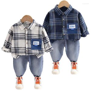 Set di abbigliamento per bambini primaverili per bambini abiti da ragazzo in cotone camicie a maniche lunghe a pipì pantaloni 2pc/set per bambini per bambini