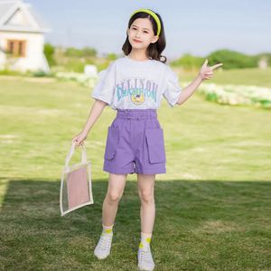 Kore yaz çocukları kız 2pcs kıyafetler seti okul alfabesi gündelik toppocket elastik bel şortu junior eşofman 240408
