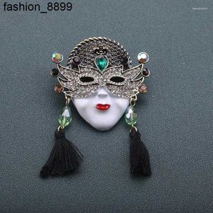 Broşes vintage emaye aktör maskesi kadınlar için erkekler klasik kakma rhinestone metal broş pimleri benzersiz tasarım cazibesi takı