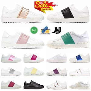 Tasarımcı Ayakkabı Loafers Erkek Kadın Elbise Ayakkabı Siyah ve Beyaz Pembe Yeşil Donanma Metalik Altın Şerit Spike Sneakers 2024 Yeni Çok Volor Perçinler Eğitmenleri Kutu