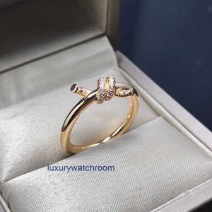 Женская группа Tiifeany Ring Jewelry Fashionable Twisted Diamd