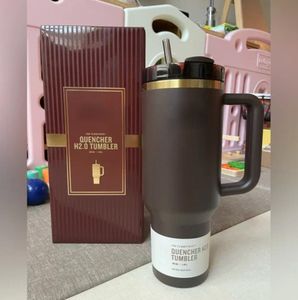 CAMELIA Pembe Gradyan Geçit Töreni Siyah Chroma H2.0 40oz Paslanmaz Çelik Tumbler Silikonlu Saplı Saman Saman Seyahat Araba Kupaları Su Şişeleri ABD Stok