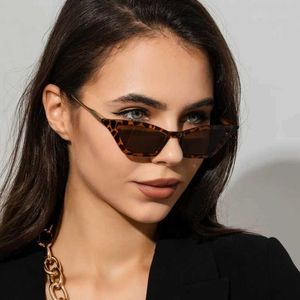 Солнцезащитные очки дамы солнцезащитные очки Ins in in in in in in in in sunglass women small cat ey ey sun gaceles metal design anti-up открытые аксессуары T240428