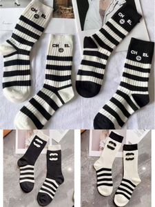 Kadın Çorap Çorapları Lüks Tasarımcı Kadınlar için Düz Renk