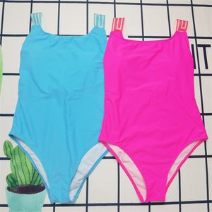 Бикини дизайнерские купальцы дамы летние цельный купальник Треугольный ремешок для плеча сексуальные пляжные наборы для модного плавания костюм с двумя частями S-xl