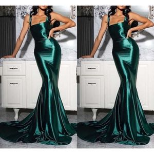 Seksi Emerald Yeşil Deniz Kızı Prom Elbiseler Kadınlar için Uzun Artı Beden Saten Spagetti Kayışları Arka Piller Dökümlü Resmi Akşam Partisi Giyim GOWNS GÜNLÜK 0430