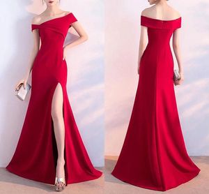 Zarif kırmızı lacivert nedime elbiseler bir çizgi kapalı omuz bölünmüş saten onur elbisesi kadınlar akşam balo parti elbisesi bc18719