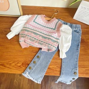 Conjuntos de roupas 3 pçs / set crianças roupas de menina 2-7years crianças puff manga camisa branca tops de malha colete demin flared pant jean outono