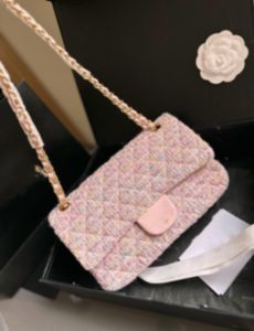 Noel ve Doğum Günü Hediyeleri Yeni Luxurys Designers Sanat eseri örgü çantası kadın zincir omuz çantaları çanta çantası çelenk crossbody çanta 25 cm