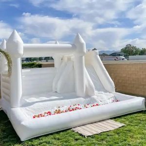 Портативный белый надувной дом с воздуходувкой, большой бассейн с шариками и пространством для прыжков, комбинированный надувной замок 3 в 1, 13x13 футов для детей 240127