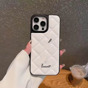 iPhone 15 Pro Max Designer Puffy Phone Case for Apple 14 Samsung Galaxy S24 S23 S22 Note 20 Ultra Luxury PU Leather Diamond Pattern Back Cover Coque Fundas White Diamond