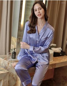 Pijamas femininos preço de fábrica atacado seda luxo menina longo pijama 22mm conjunto de pijama amoreira para mulheres