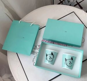 Tasarımcı mavi kupa seramik çift fincan kedi desen klasik mektup logo su bardağı düğün fincanı 101-200ml Sevgililer Günü Hediye Kutu ile