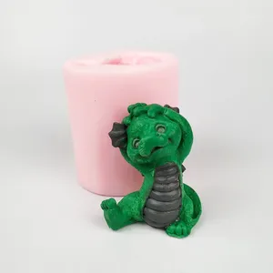 Moldes de cozimento PRZY 3D bonito dos desenhos animados brinquedo fondant molde bebê feliz dragão sabão silicone molde mousse bolo moldes