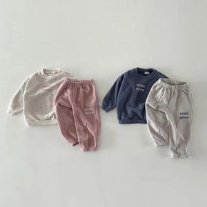 Toddler Outfits Baby Boy Tracksuit Cute Letter Print Sweatshirt And Pants 2pcs Sport Suit Autumn Kids Girls Clothes Set 240127