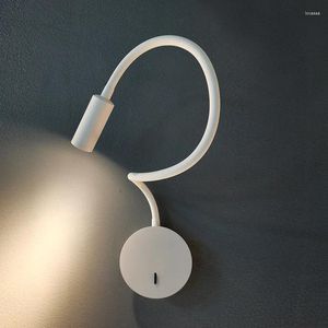 Настенный светильник, прикроватная замена для чтения, простой скандинавский креативный El Project, выдвижная зарядка мобильного телефона
