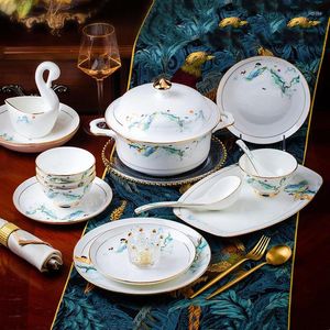 Наборы столовой посуды Цзиндэчжэнь-керамическая посуда Легкая роскошная обеденная тарелка из костяного фарфора Простая современная о творчестве