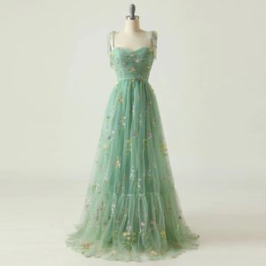 Zarif Parti Elbise Balo Elbiseleri Nane Yeşil Ayarlanabilir Kayışlar Parlak Aşk Tül Çay Uzunluğu Düğün Mezuniyet Elbisesi 240125