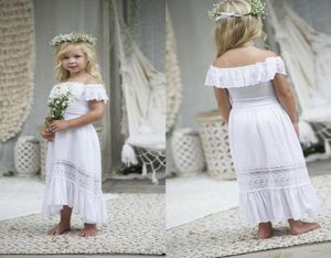 Güzel bohem kapalı omuz beyaz çiçek kızlar elbiseler düğün için kollu uzun dantel sırtsız plaj boho ilk cemaat 7363140