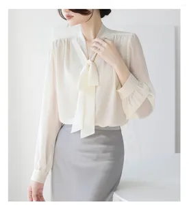 Blusas femininas clássicas camisa de botão com estilo moderno simples e chique para qualquer ocasião