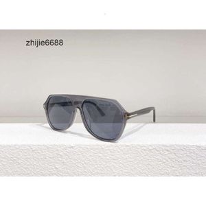 - tom-fords Retro-Sonnenbrille, modische Unisex-Brille mit verspiegelten Gläsern und PC-Rahmen – 5 Farben + Box, ideal für den Außenbereich Y3VE 8LNP