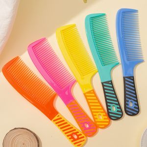 Escovas de cabelo doméstico portátil cabeleireiro penteado anti estático cabelo longo relógio massagem combina cor pente de plástico 21cm