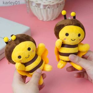 Doldurulmuş Peluş Hayvanlar 12cm Arı Tatil Hediye Çantası Kolye Keychain Bebek Anime Oyuncak Araba Dekorasyon Hayvan Festivali YQ240218