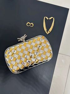 Tasarımcı Çantalar Knot Intrecciato Metalik Deri Debriyaj Altın Mini Çantalar Kadın Partisi Düğün Moda Hediyesi Kutu
