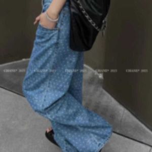 Kadın Kot Tasarımcı Kadın Pantolon Kadın Yüksek Bel Denim Pantolon Giyim Mavi Vintage Kaliteli Moda Düz 2023 J2X8