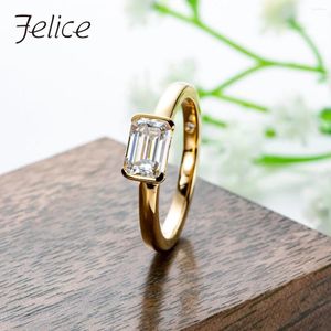 Küme Yüzük Felice 1CT Emerald Cut Moissanit Nişan Yüzüğü 925 STERLING Silver Lab Oluşturuldu Elmas Sarı Altın Kadınlar için Kaplama