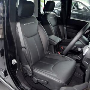 Чехлы на автомобильные сиденья для Jeep Wrangler III Unlimited JK 2006-2024, изготовленные на заказ искусственная кожа, 2 передних сиденья, только аксессуары для интерьера