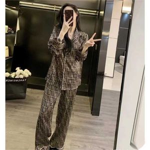 Kadınların pijama kadınları 2 adet pijama seti sahte ipek saten pijama yaka çifti pijama kısa kollu gömlek pantolon ev kıyafeti salonu geyli uzun kollu pantolonlar seti